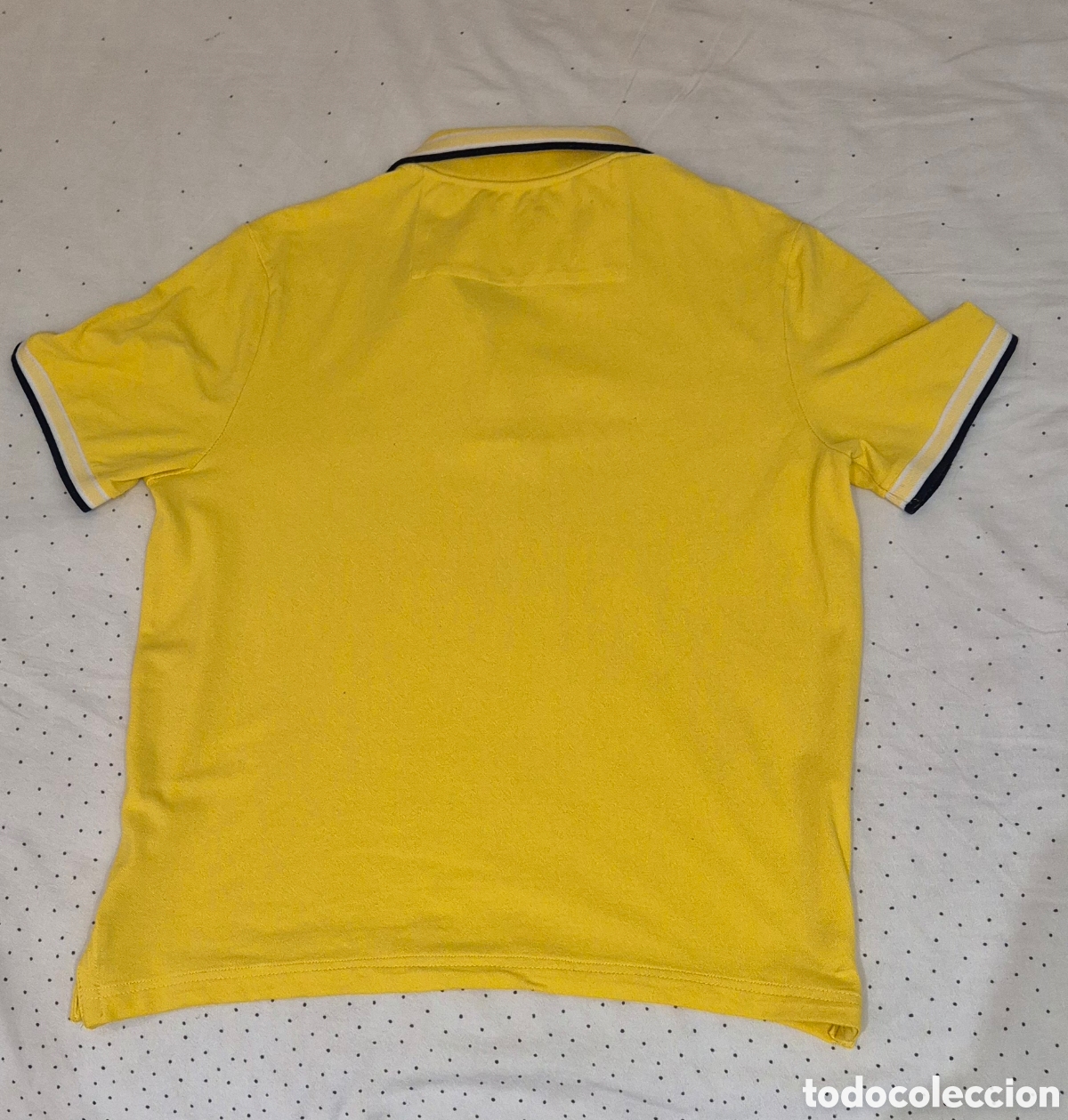 Segunda mano: Polo Guess Amarillo Talla L - Foto 3