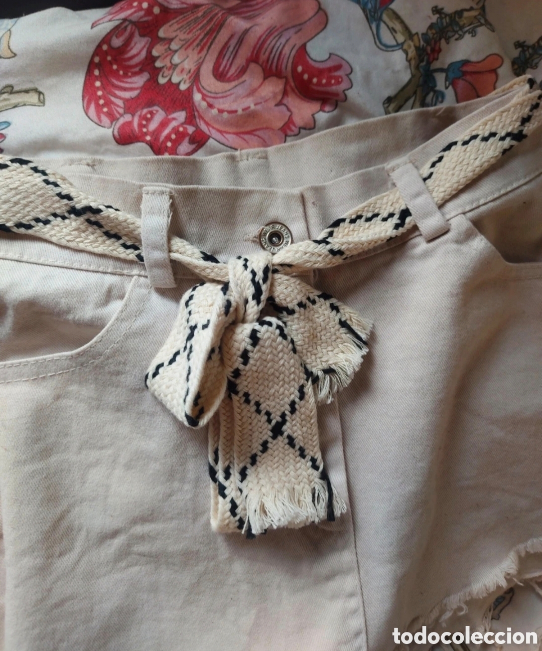 Segunda mano: Shorts vaqueros con cintur&oacute;n - Foto 2