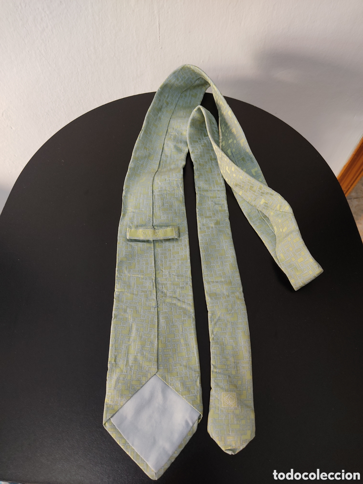 Segunda mano: Corbata para hombre marca Loewe 100% Seda - Foto 2