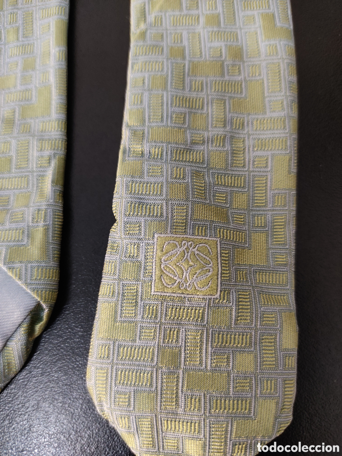 Segunda mano: Corbata para hombre marca Loewe 100% Seda - Foto 4