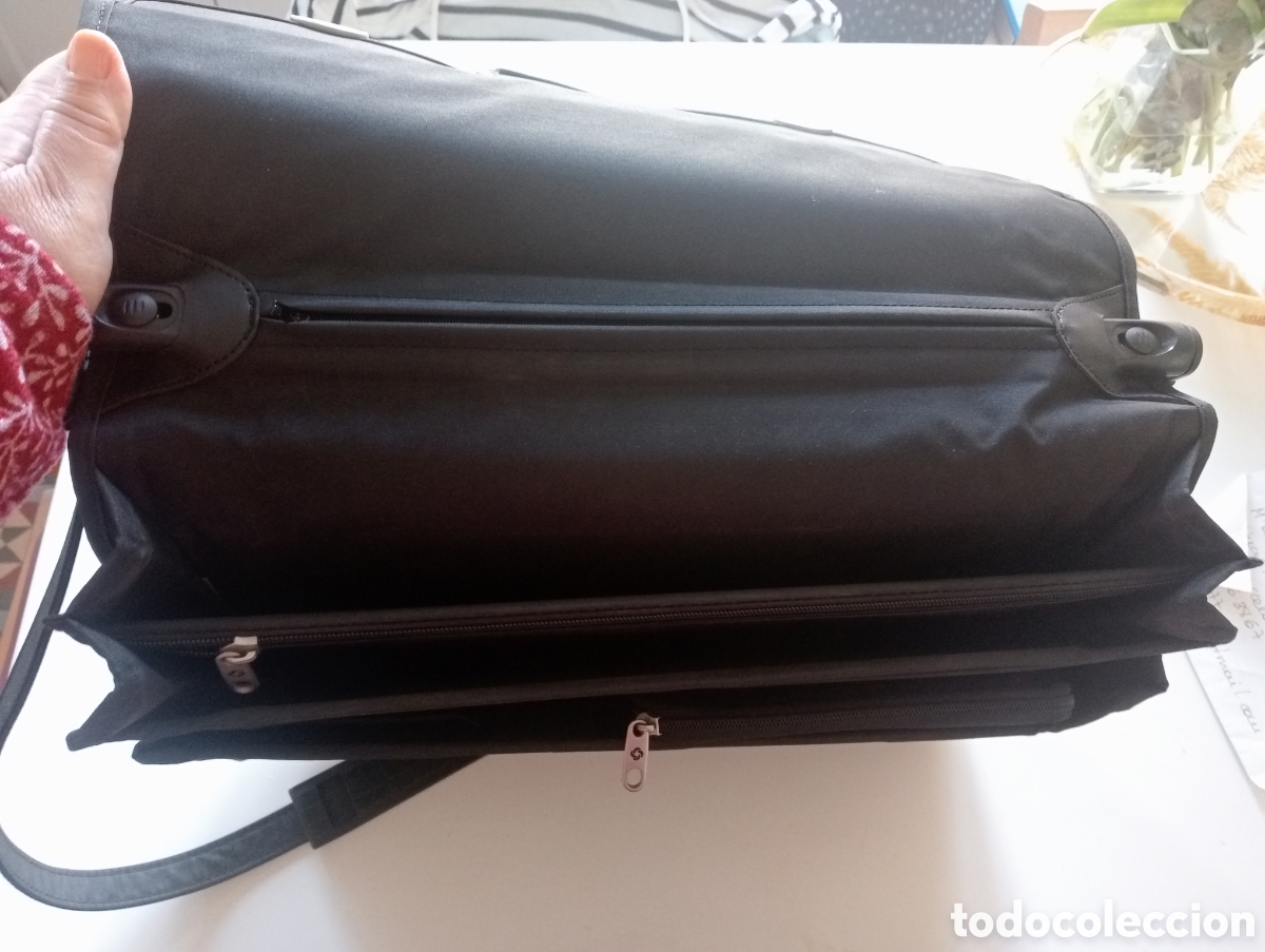 Segunda mano: Cartera negra Samsonite - Foto 4