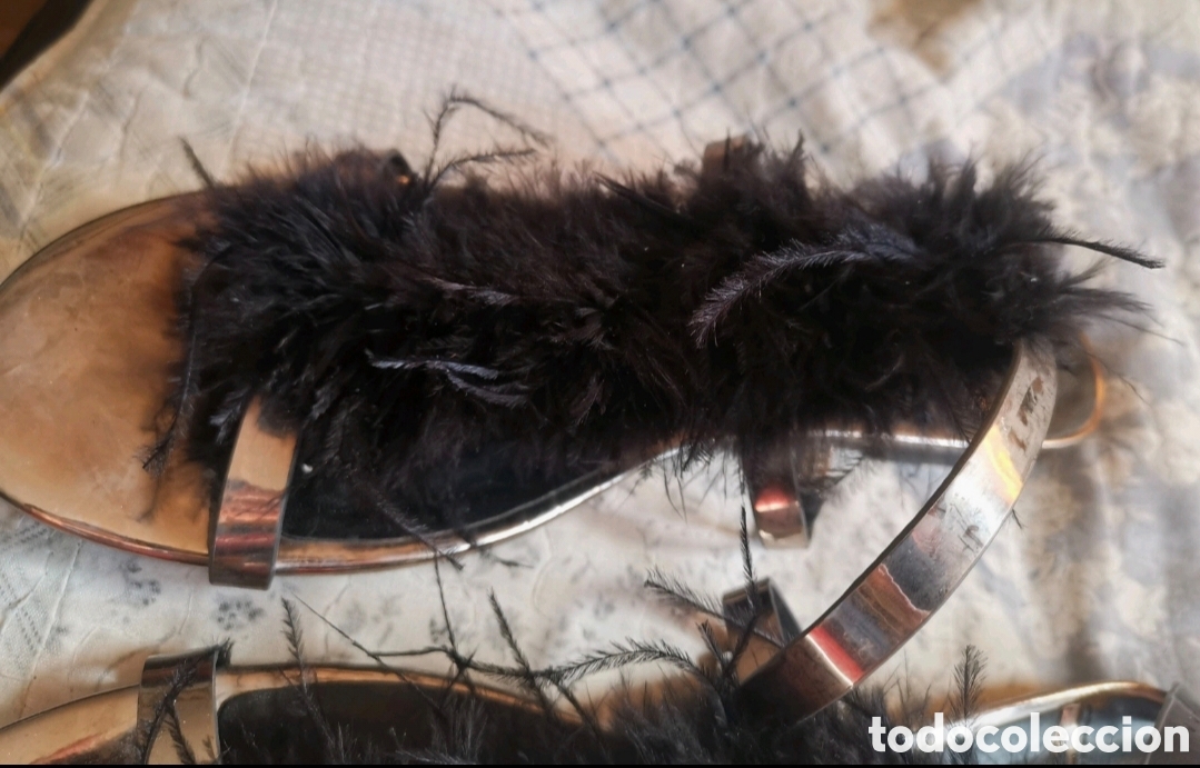 Segunda mano: Sandalias de plumas Stradivarius - Foto 2
