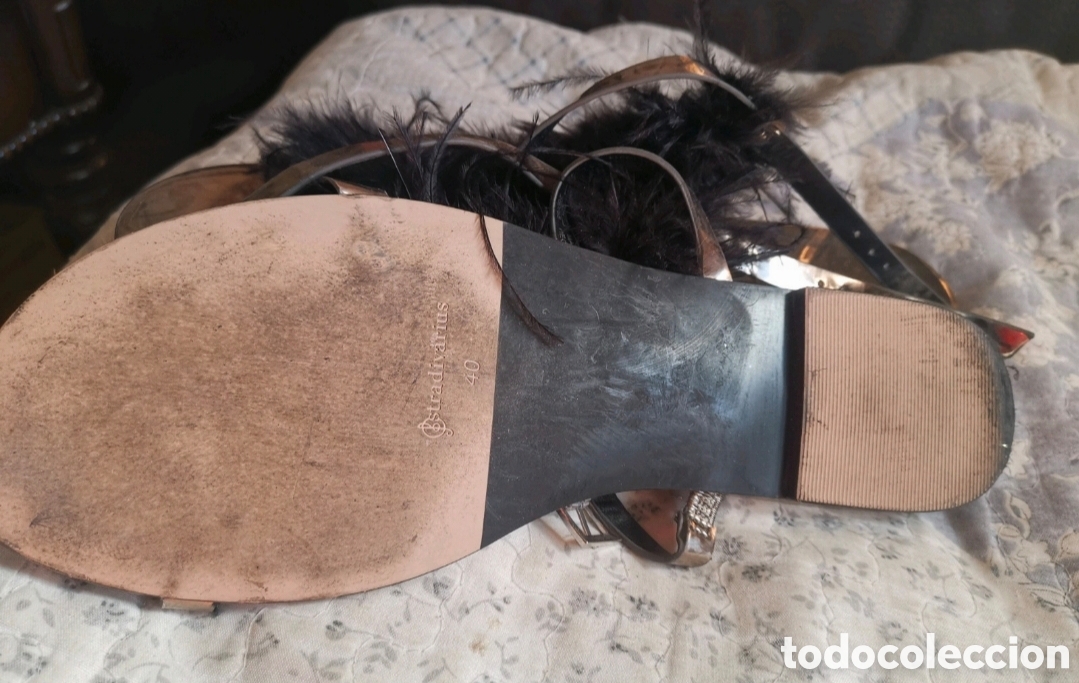 Segunda mano: Sandalias de plumas Stradivarius - Foto 3