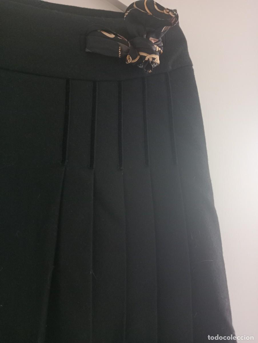 Segunda mano: Falda negra de Roberto Verino - Foto 3