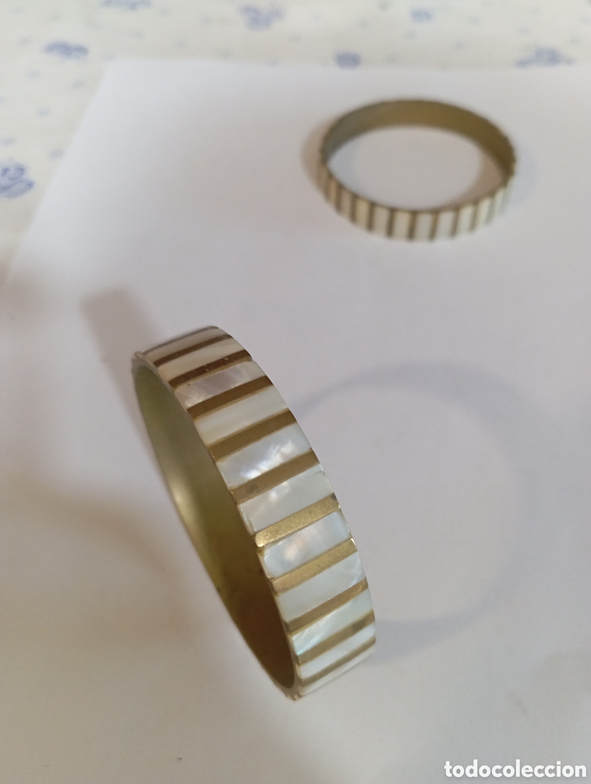 Segunda mano: DOS PULSERAS BISUTER&Iacute;A - Foto 3