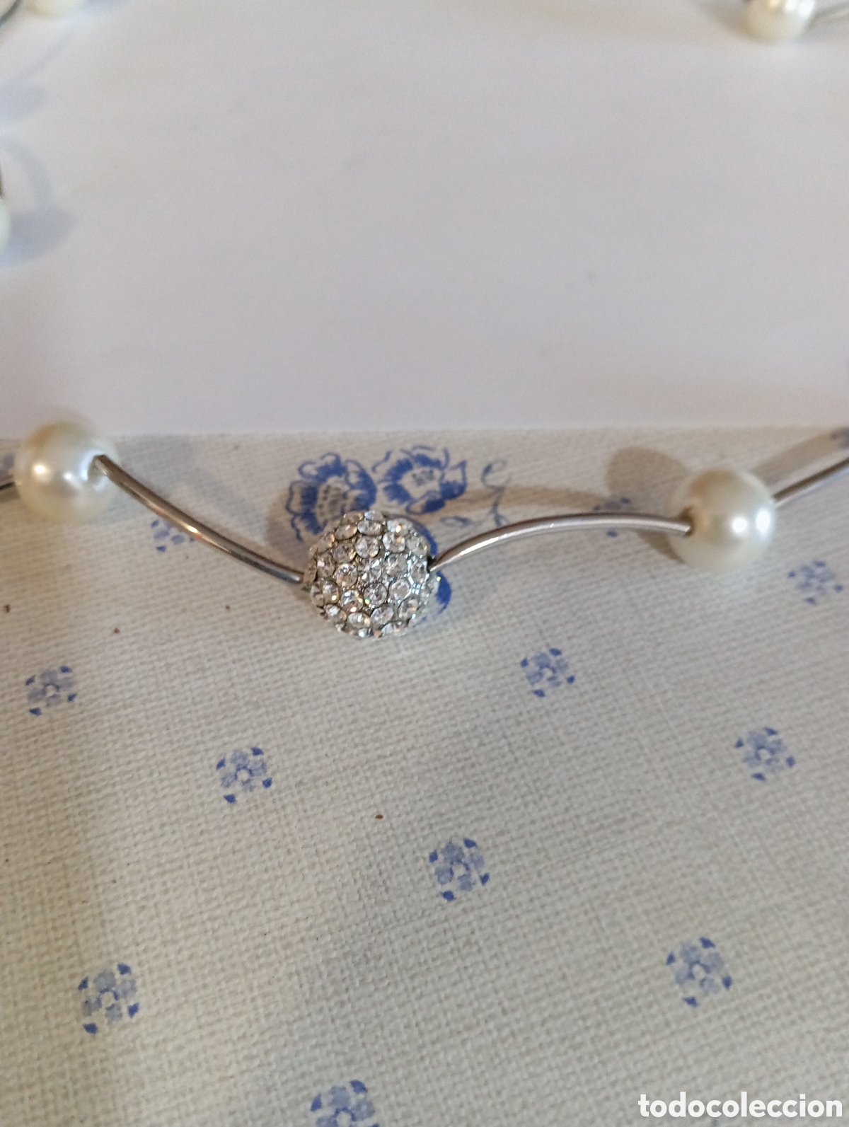 Segunda mano: PRECIOSO COLLAR DE BISUTER&Iacute;A - Foto 2