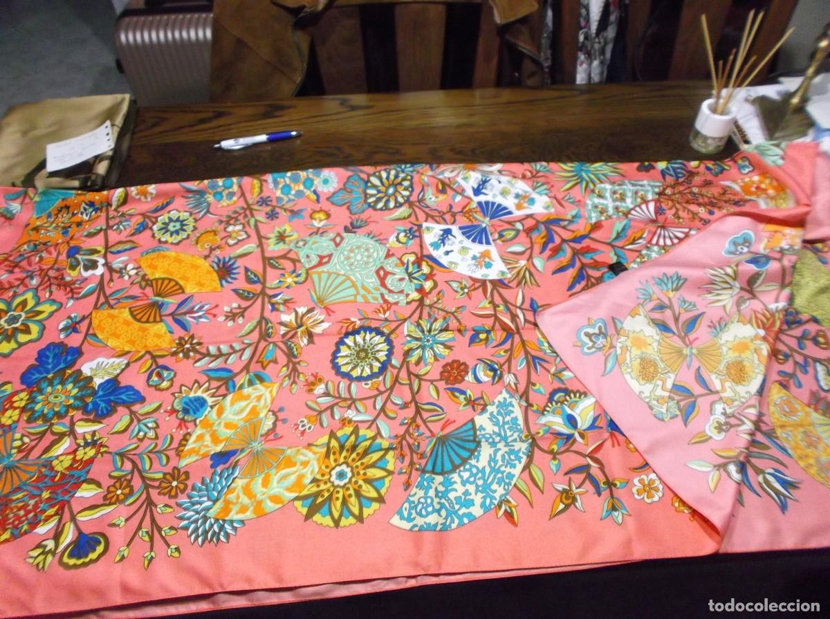 Segunda mano: FULARD PARA CUELLO O CABEZA SILK. 2. - Foto 1