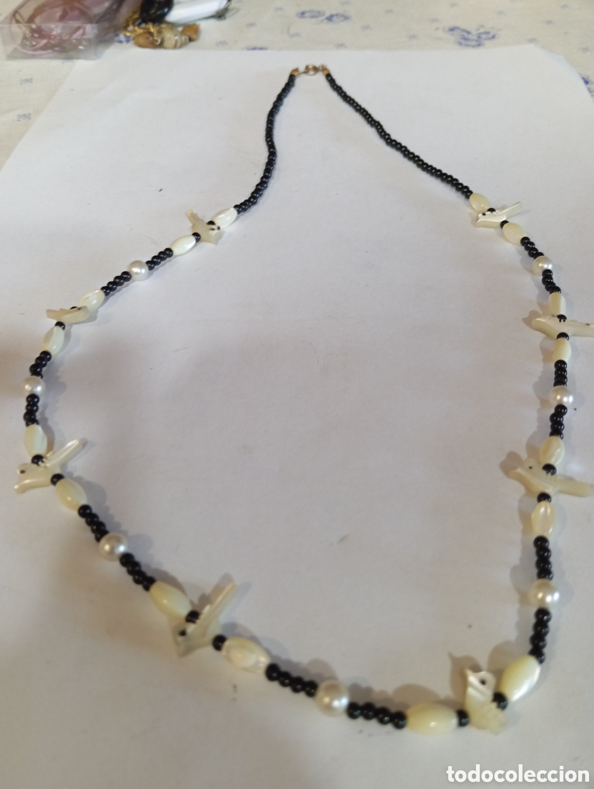 Segunda mano: CUATRO COLLARES BISUTER&Iacute;A - Foto 5