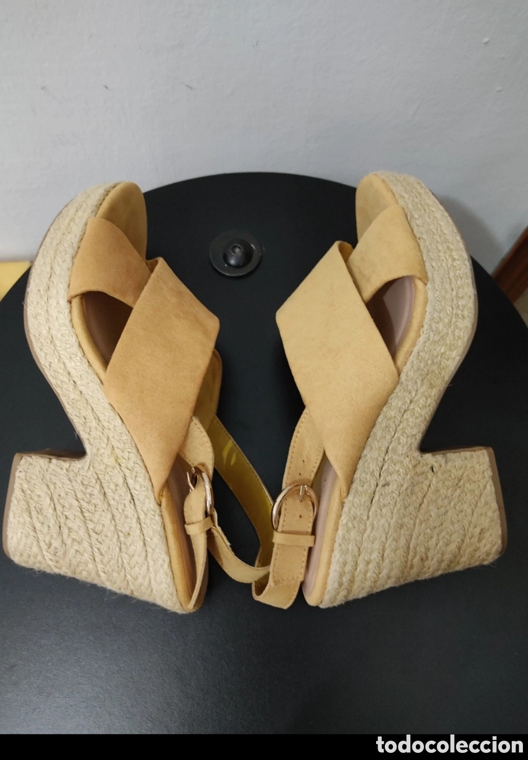 Segunda mano: Sandalias de Cu&ntilde;a para mujer n&uacute;mero 40 2 usos Sfera - Foto 17