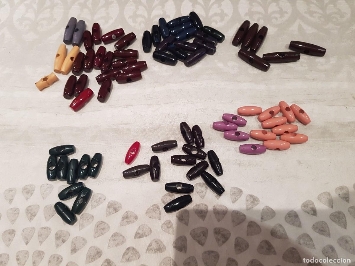 Segunda mano: LOTE DE BOTONES VARIADOS - Foto 28