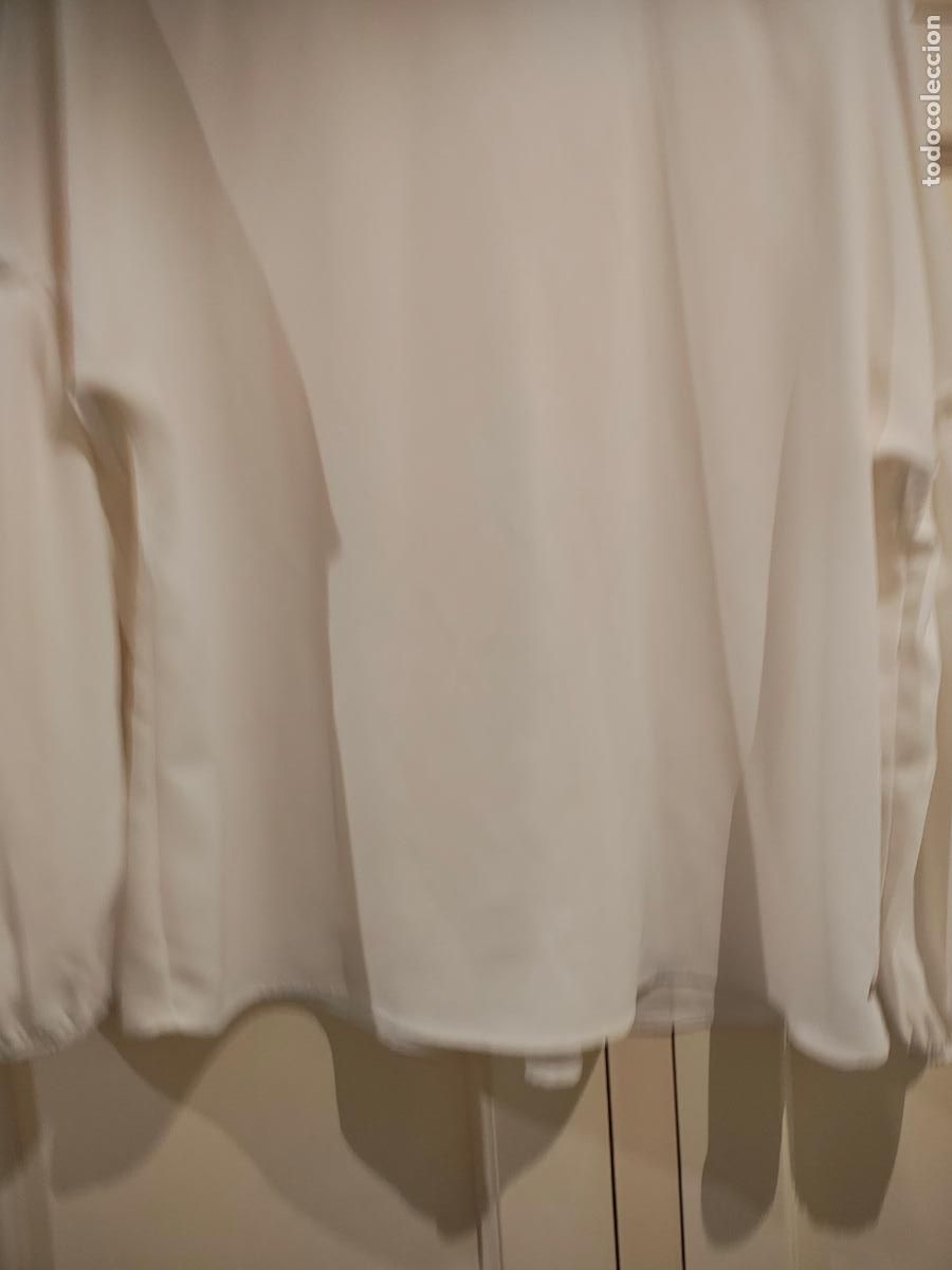 Segunda mano: Blusa blanca Pedro del Hierro - Foto 1