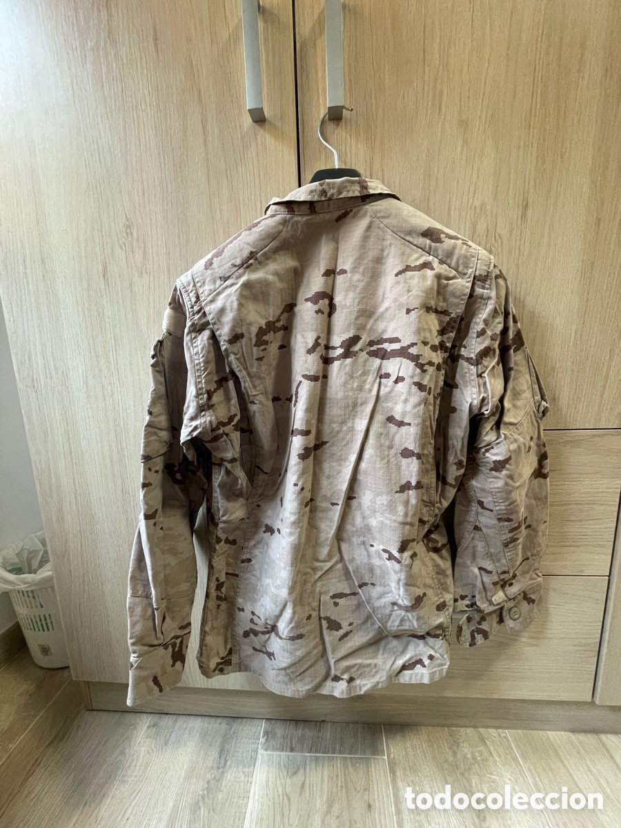 Segunda mano: Chaqueta Ej&eacute;rcito Espa&ntilde;a - Foto 2