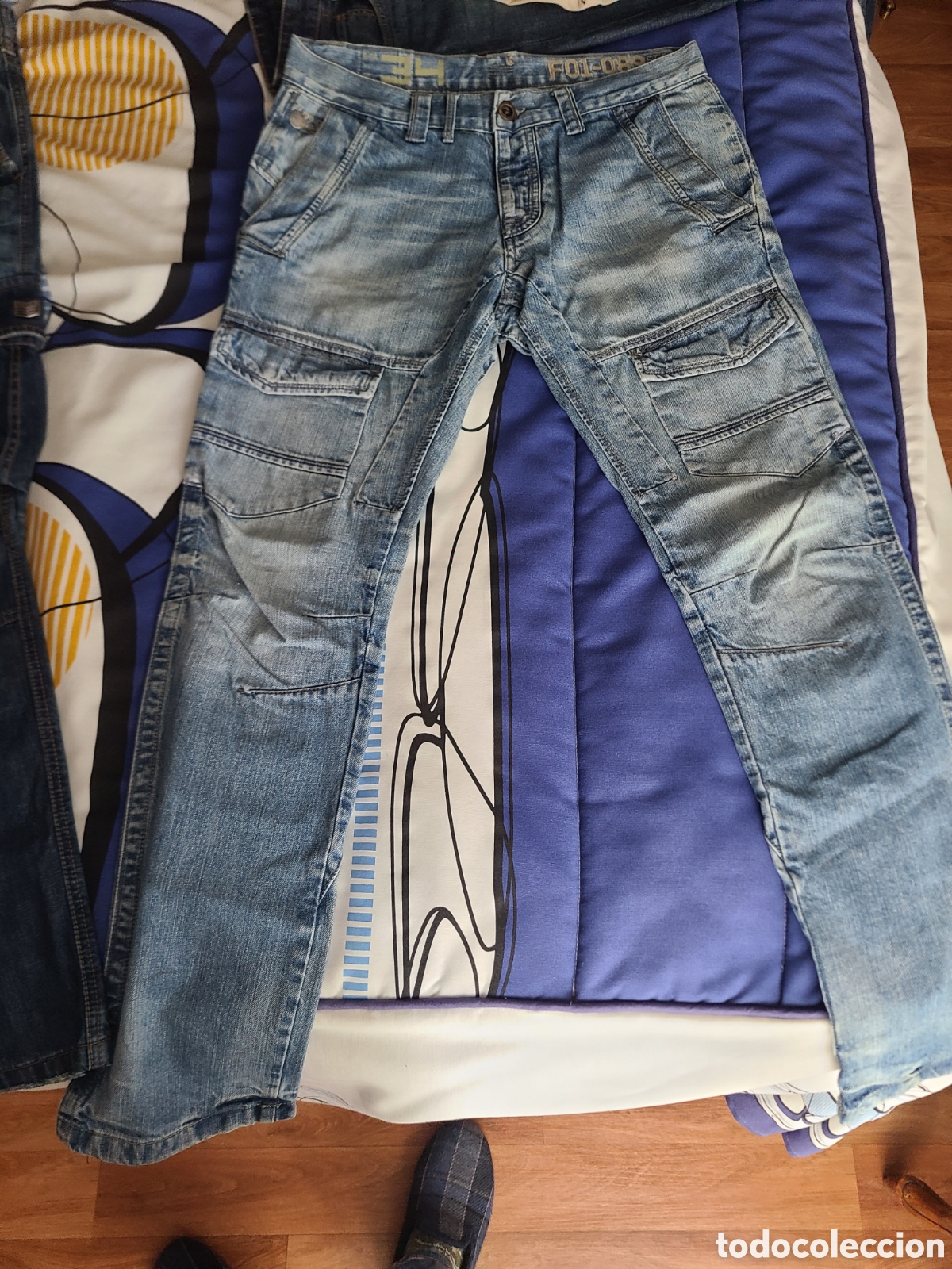 Segunda mano: Vaqueros talla 44 Inside y Springfield - Foto 1