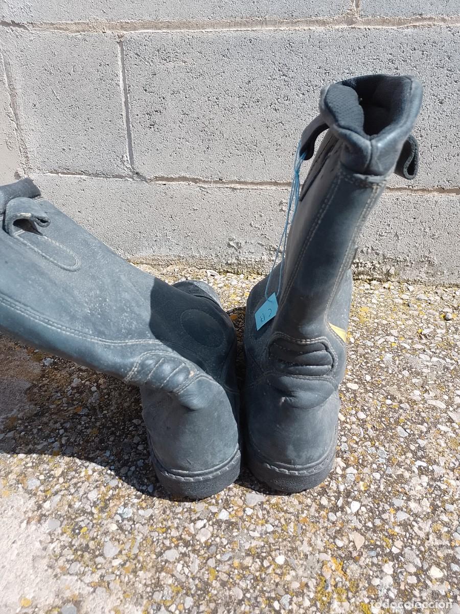 Segunda mano: Botas de seguridad, talla 43 - Foto 3