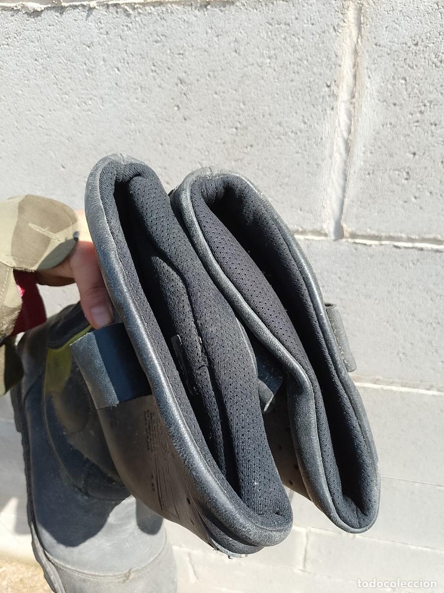 Segunda mano: Botas de seguridad, talla 43 - Foto 5