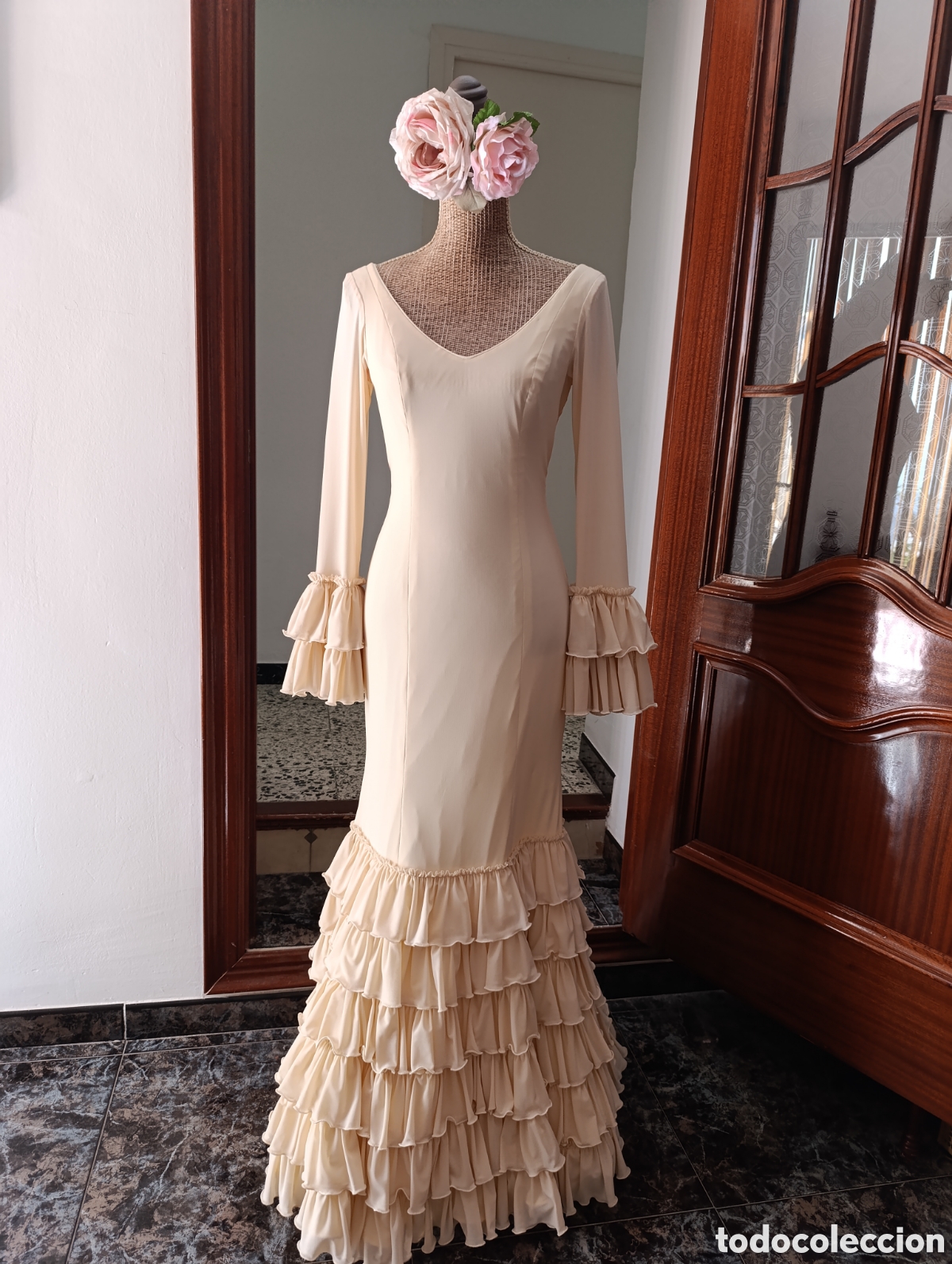 Segunda mano: VESTIDO DE FLAMENCA DE MANUELA MAC&Iacute;AS - Foto 2
