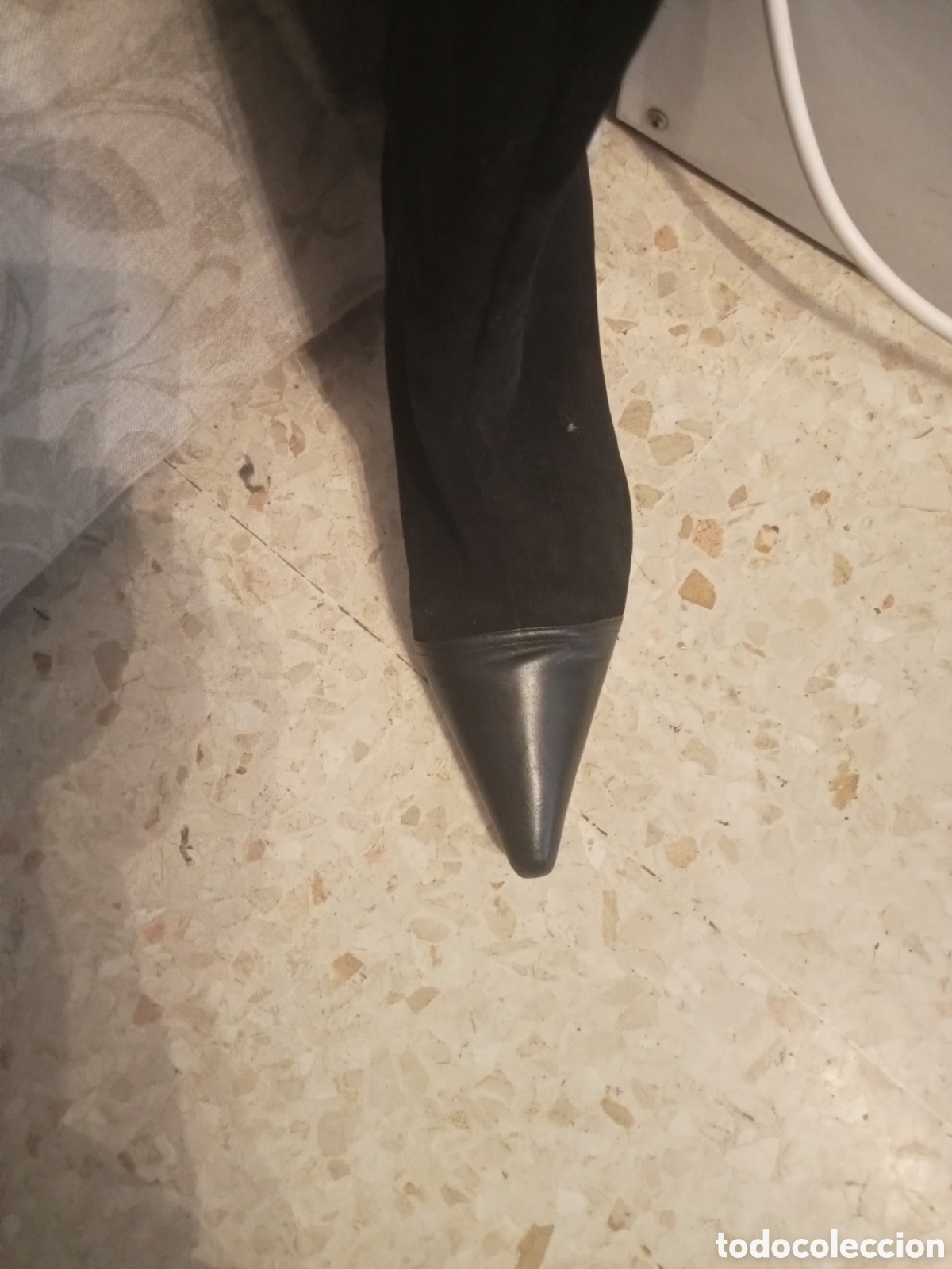 Segunda mano: Botas ante negro tac&oacute;n 8,5cm. - Foto 5
