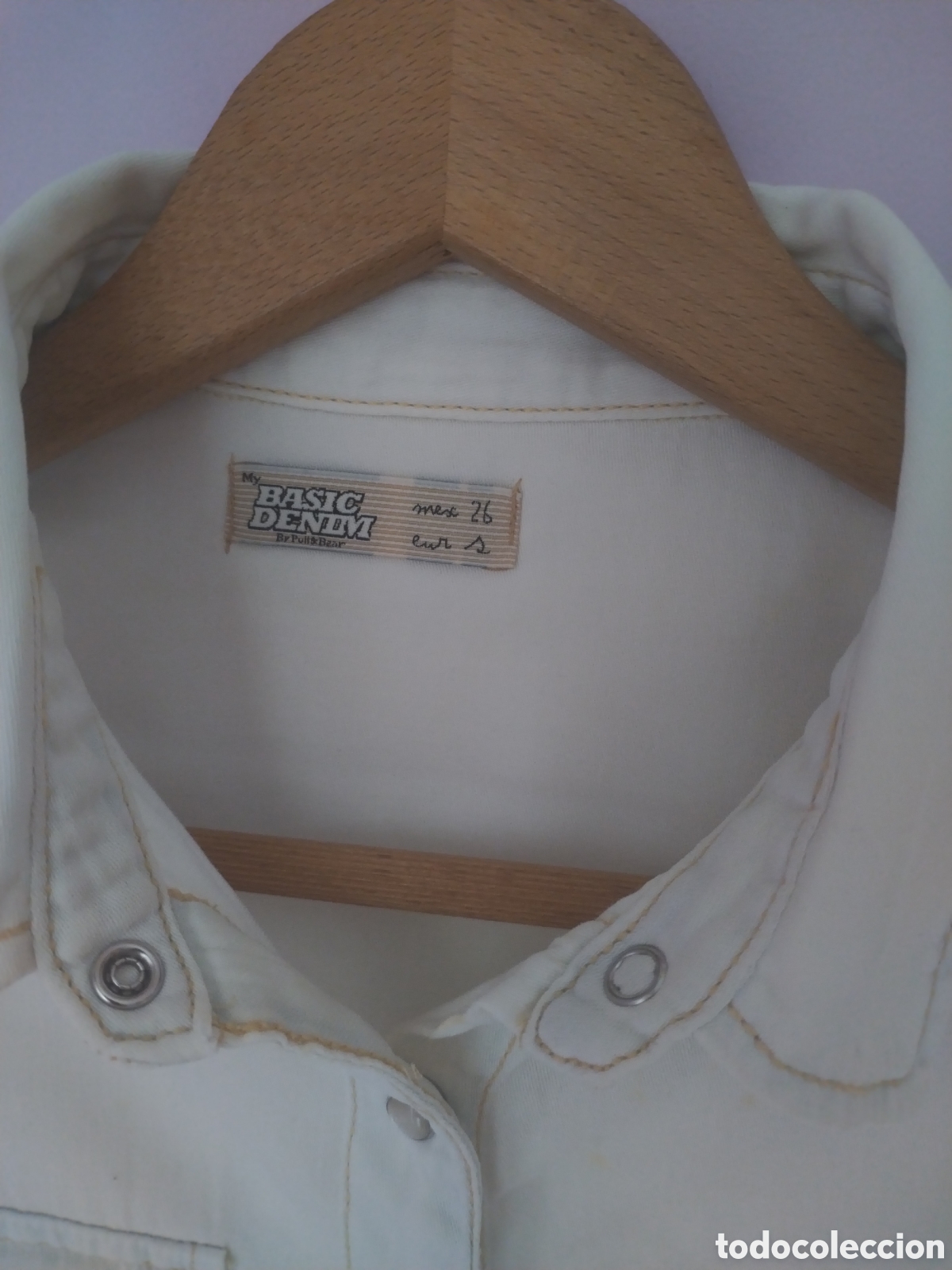Segunda mano: Camisa blusa vaquera talla s de pullandbear - Foto 4
