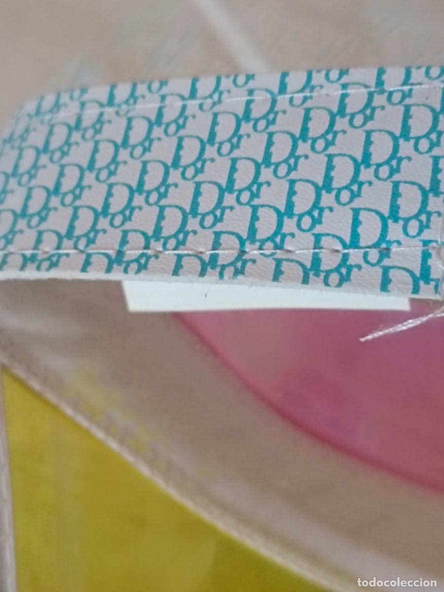 Segunda mano: Visera Dior pl&aacute;stico - Foto 6