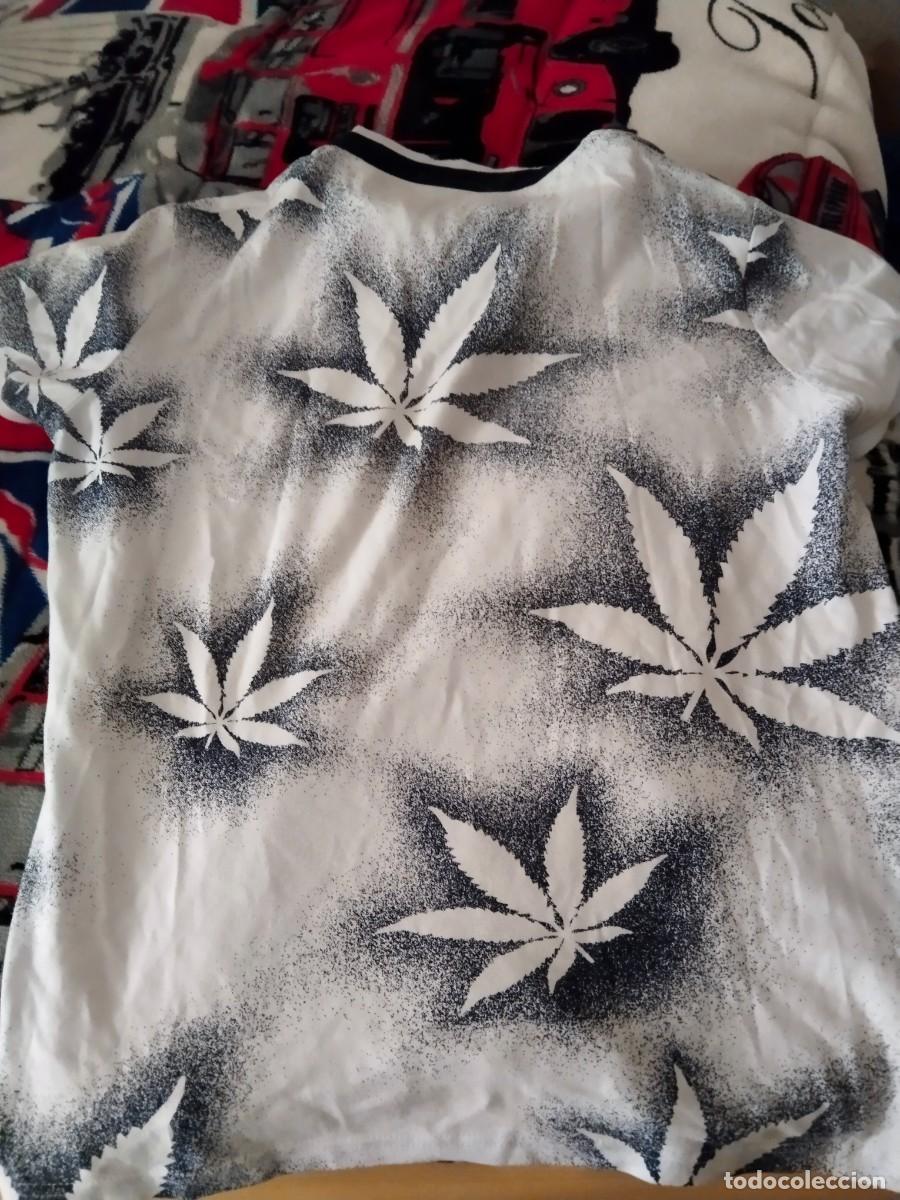 Segunda mano: CAMISETA NEW MENTALITY TALLA L - Foto 3