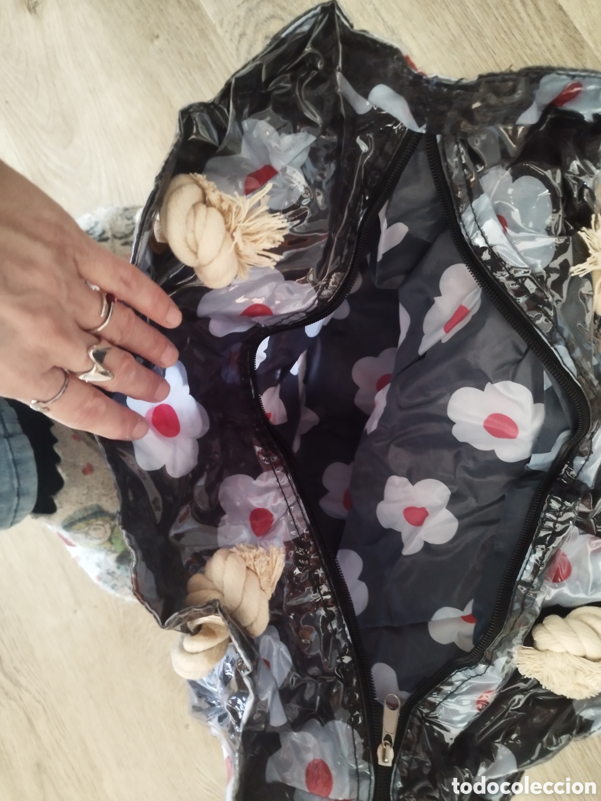 Segunda mano: Bolsa pl&aacute;stico impermeable Misako - Foto 2