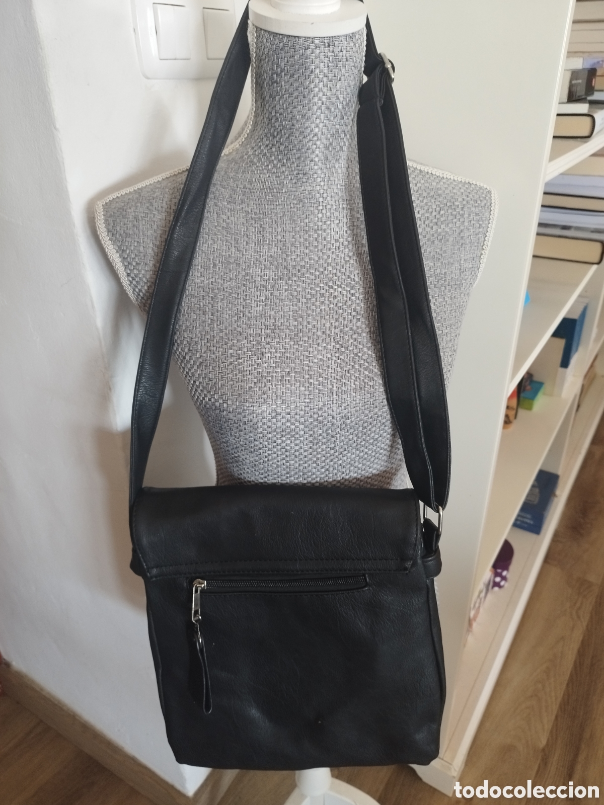 Segunda mano: Bilso bandolera negro - Foto 2
