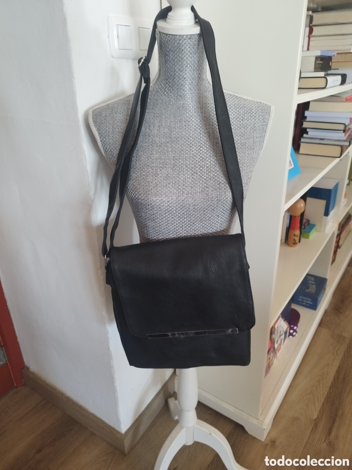Segunda mano: Bilso bandolera negro - Foto 4