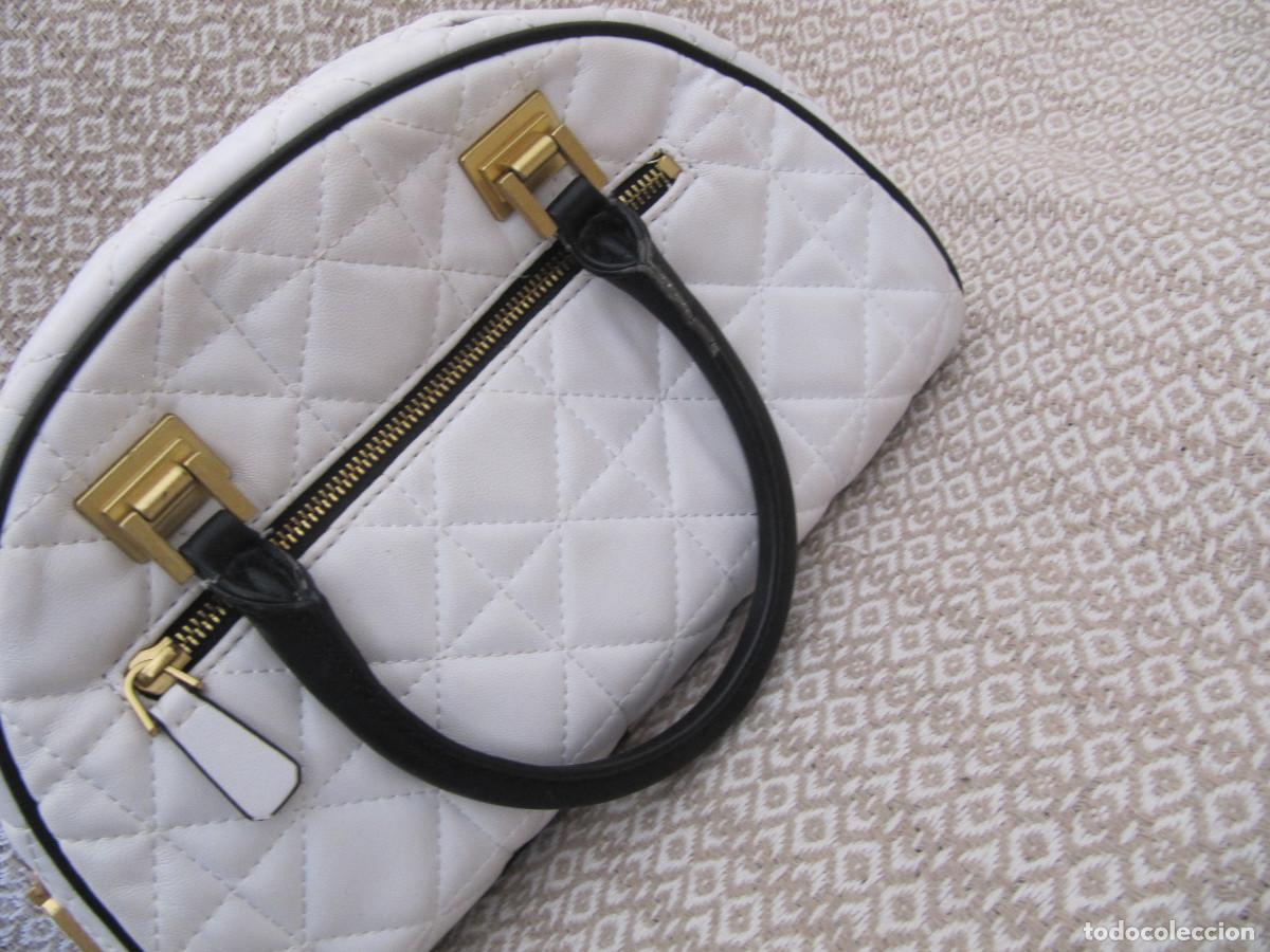 Segunda mano: BOLSO--- - GUESS BLANCO - Foto 10
