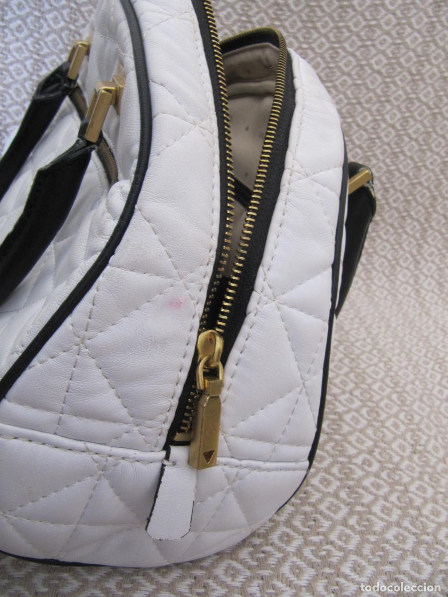 Segunda mano: BOLSO--- - GUESS BLANCO - Foto 16