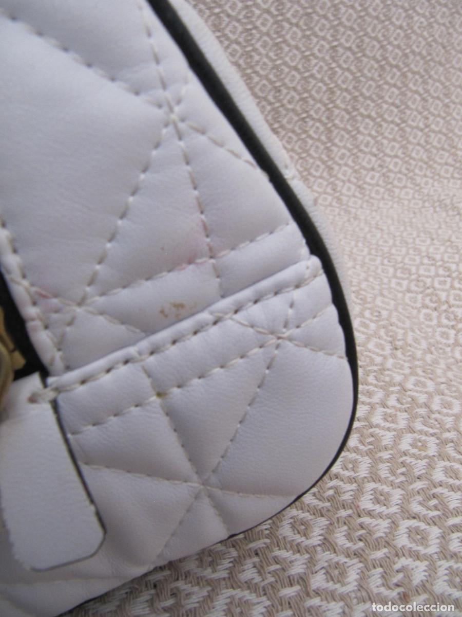 Segunda mano: BOLSO--- - GUESS BLANCO - Foto 18