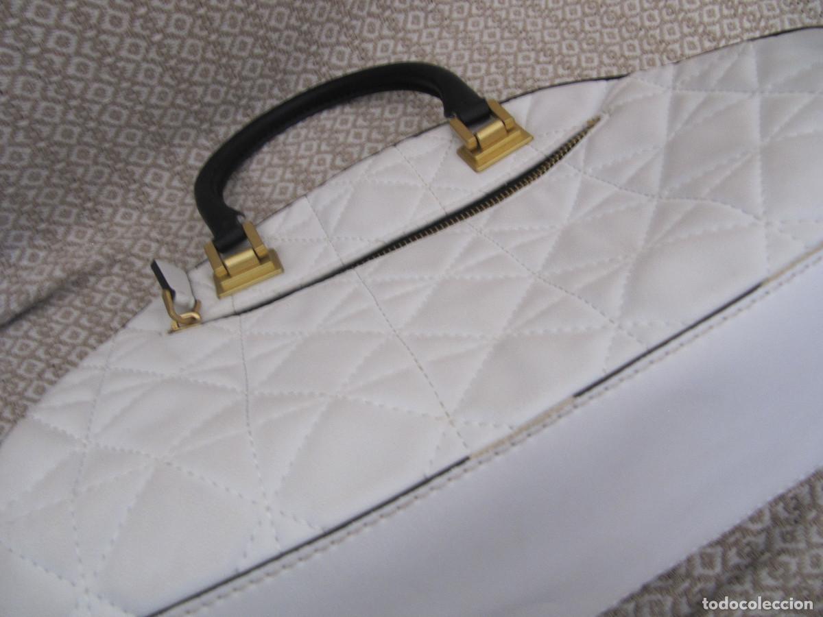 Segunda mano: BOLSO--- - GUESS BLANCO - Foto 21