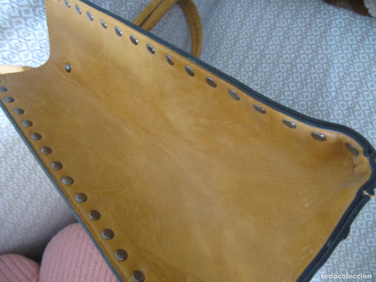 Segunda mano: BOLSO MARRON CON CARTERA - Foto 11