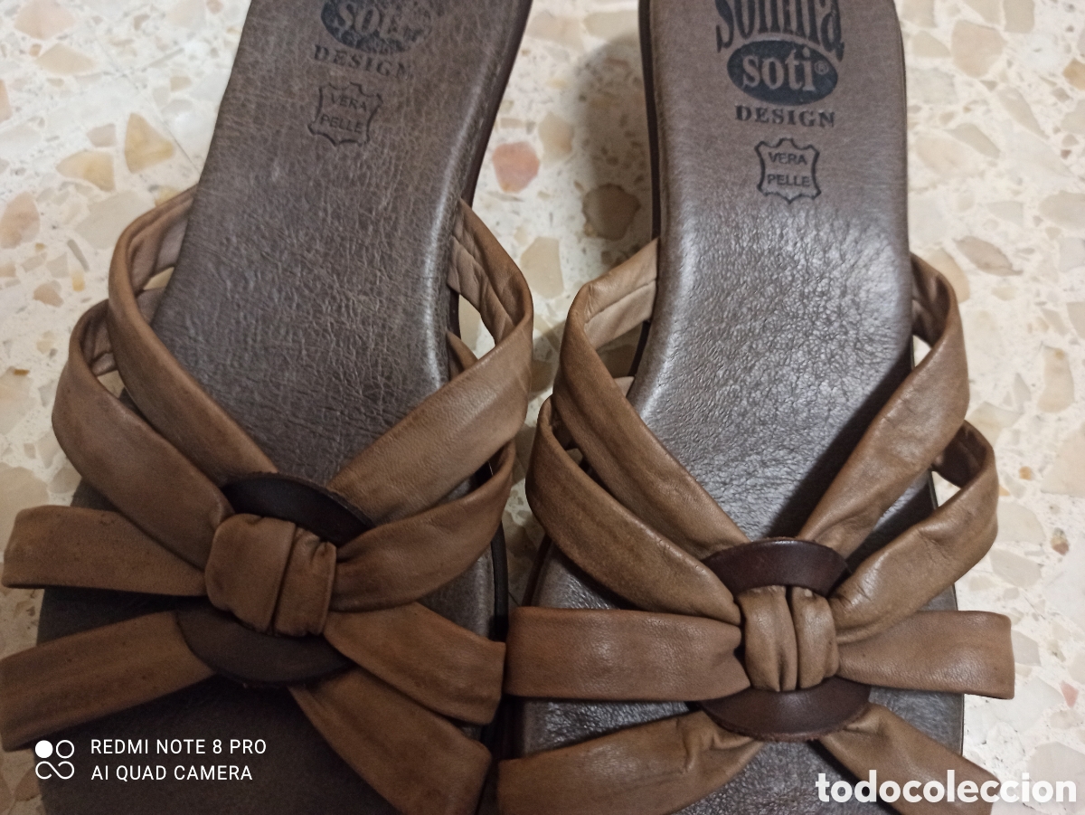 Segunda mano: Sandalias de piel, muy c&oacute;modas - Foto 1