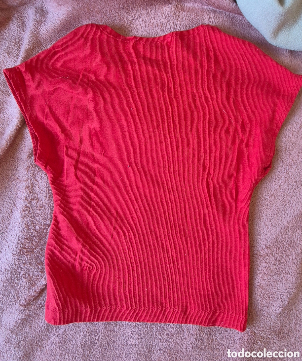 Segunda mano: Camiseta roja Stradivarius - Foto 3