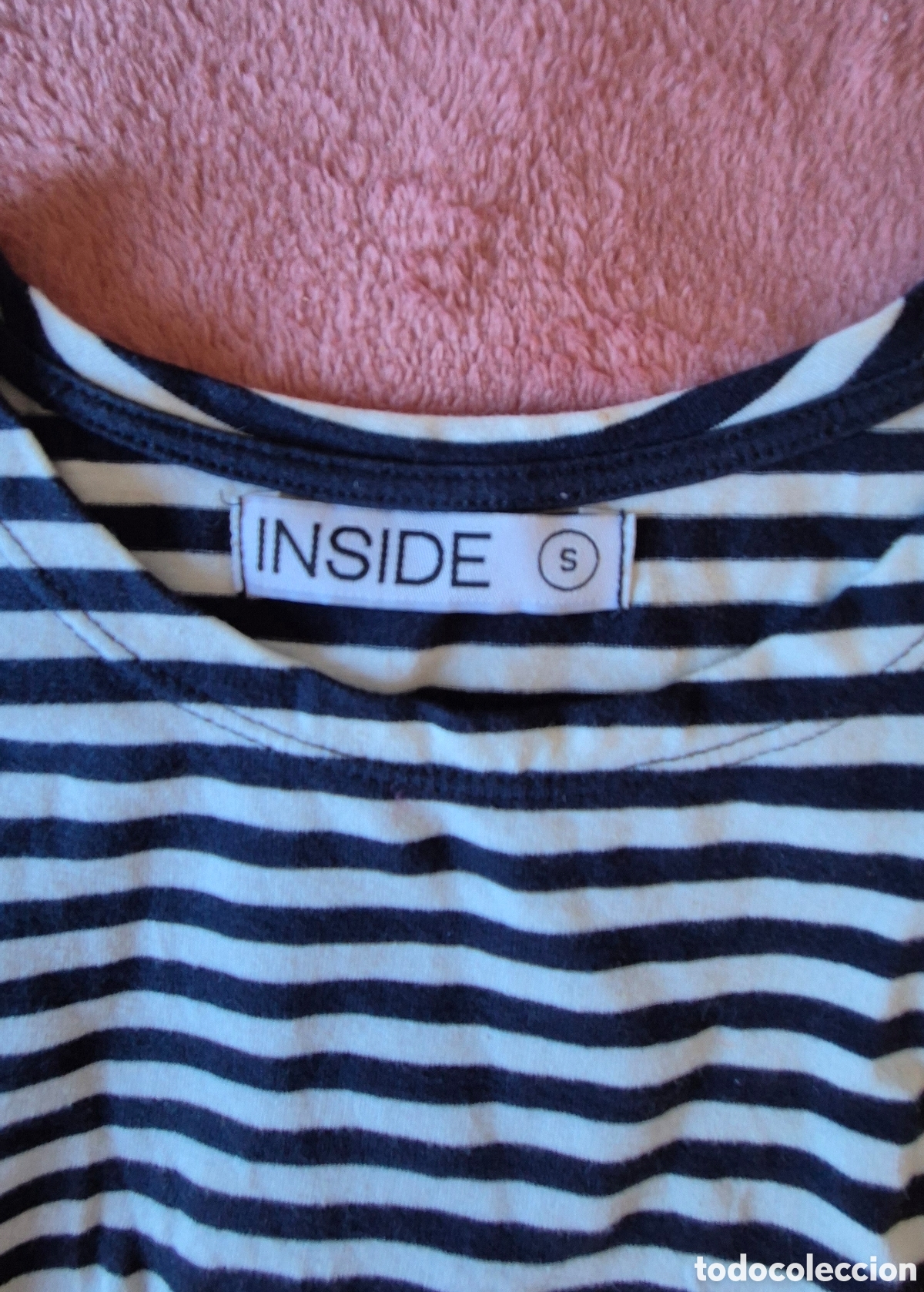 Segunda mano: Camiseta blanca rayas azules INSIDE - Foto 2