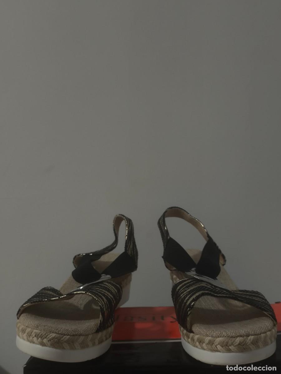 Segunda mano: Sandalias de cu&ntilde;a mujer - Foto 3