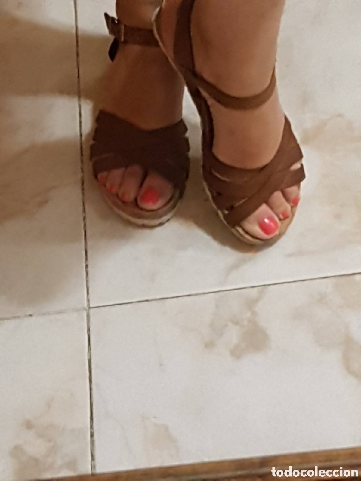 Segunda mano: S&aacute;ndalias espa&ntilde;olas de piel - Foto 1