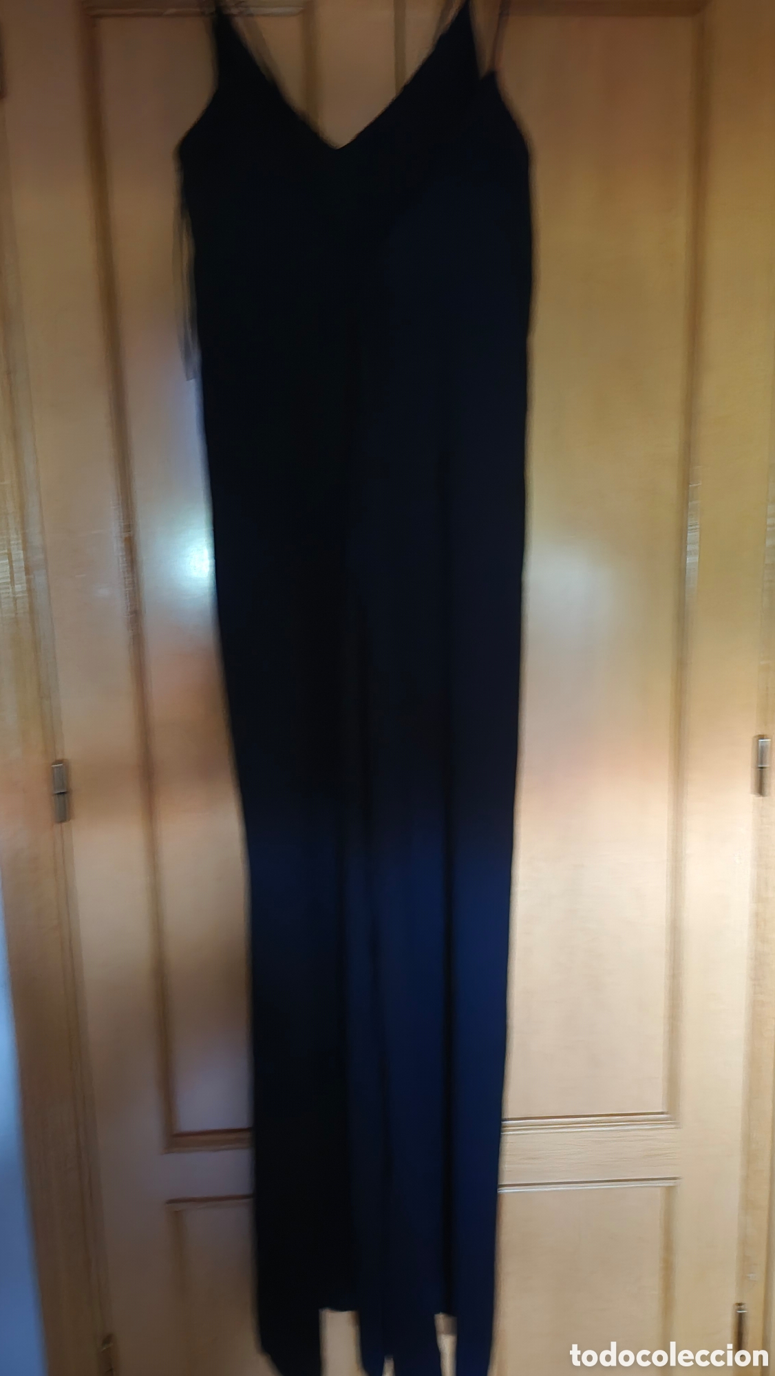 Segunda mano: Mono negro tirantes de Mango - Foto 4