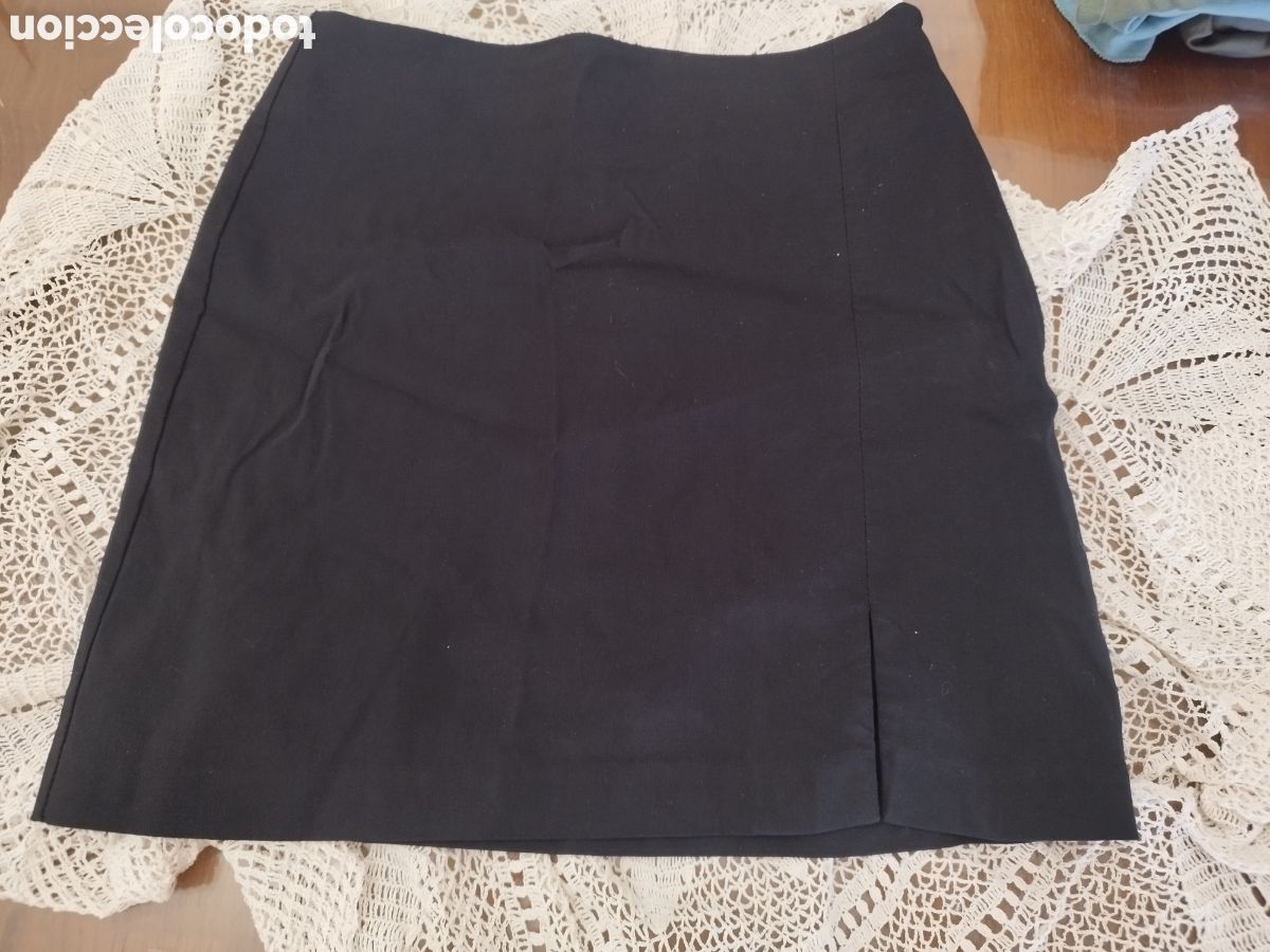 Segunda mano: Falda Asis negra talla 34 - Foto 1