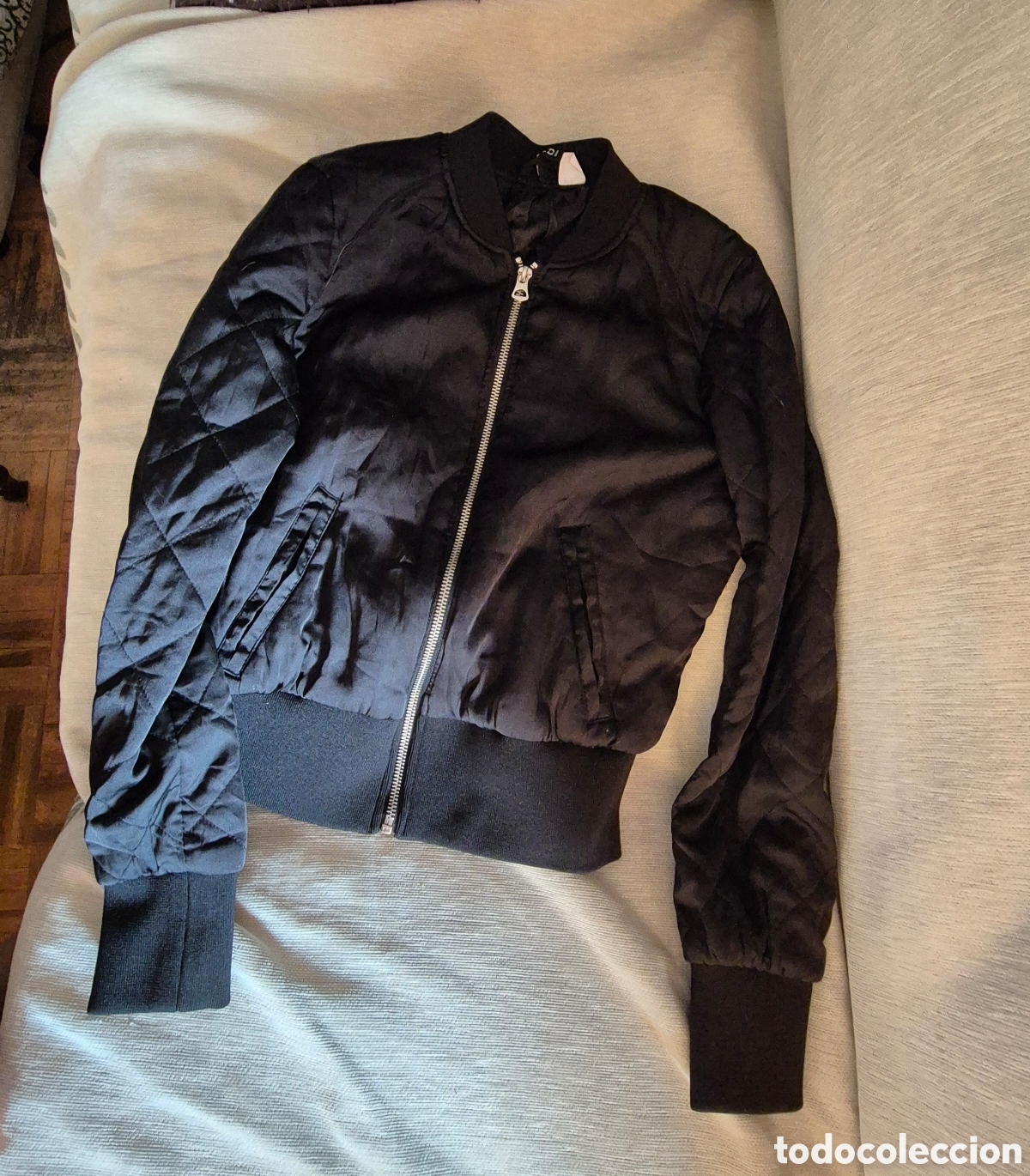 Segunda mano: Bomber mujer Divided H&M - Foto 1