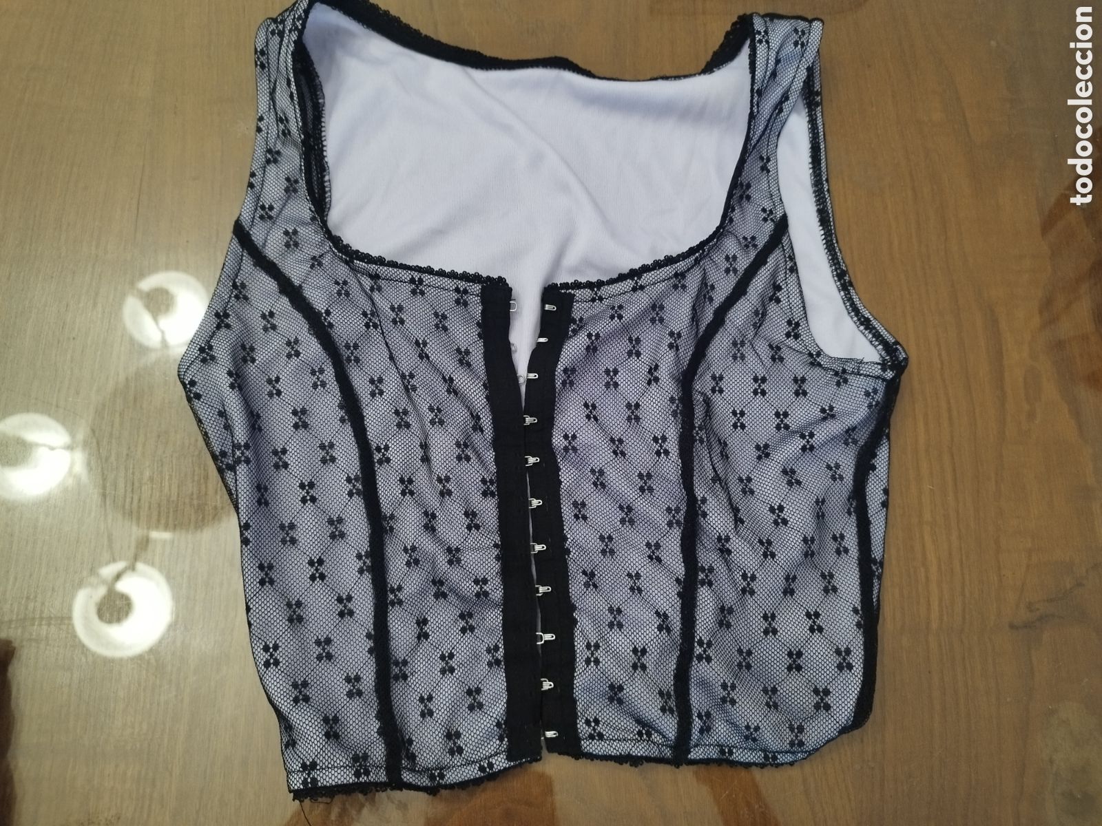Segunda mano: Top efecto cors&eacute; negro y malva talla S - Foto 1