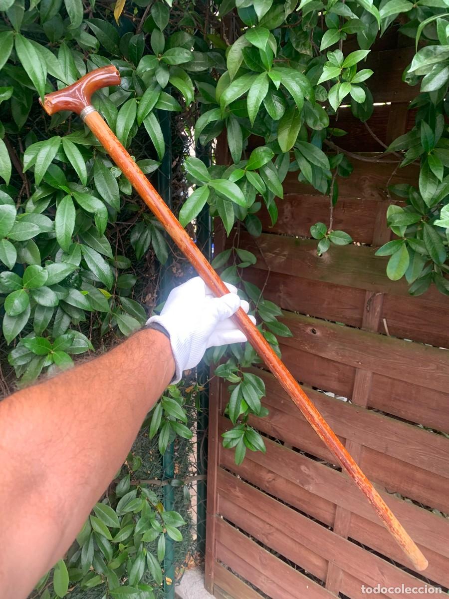 Segunda mano: BAST&Oacute;N DE MADERA UNISEX 78 cm - Foto 1
