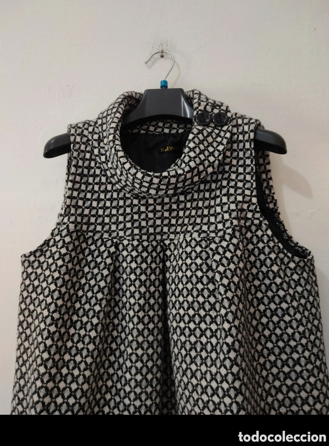 Segunda mano: Chaleco con Cuello Alto para mujer L marca Mambo - Foto 7