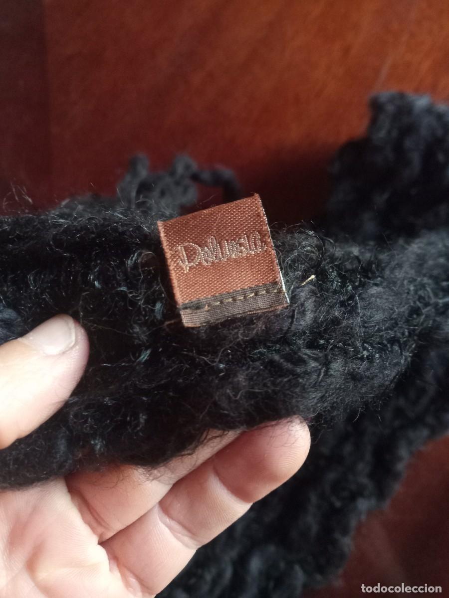 Segunda mano: Bufanda de punto y flecos. Negra. Polinesia - Foto 7