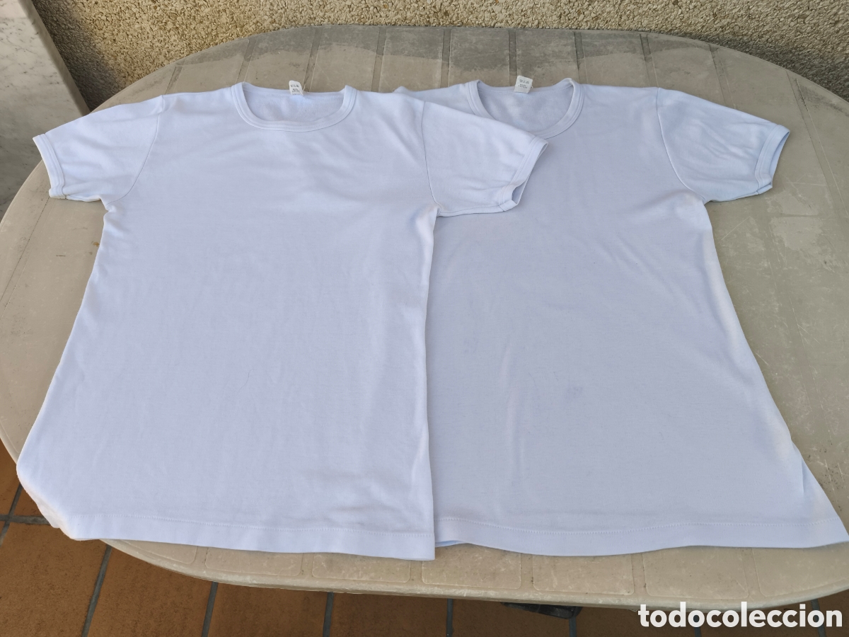 Segunda mano: 2 camisetas interior + 1 de regalo - Foto 1