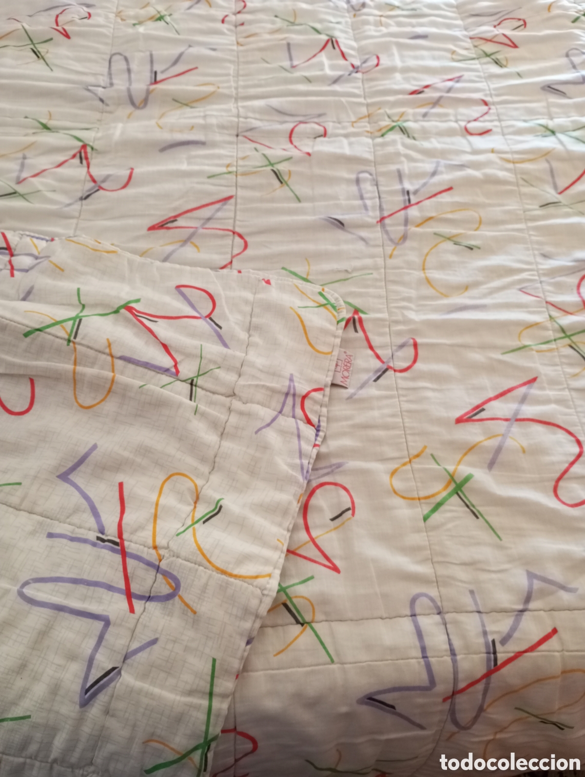 Segunda mano: Colcha acolchada cama 80cm - Foto 3
