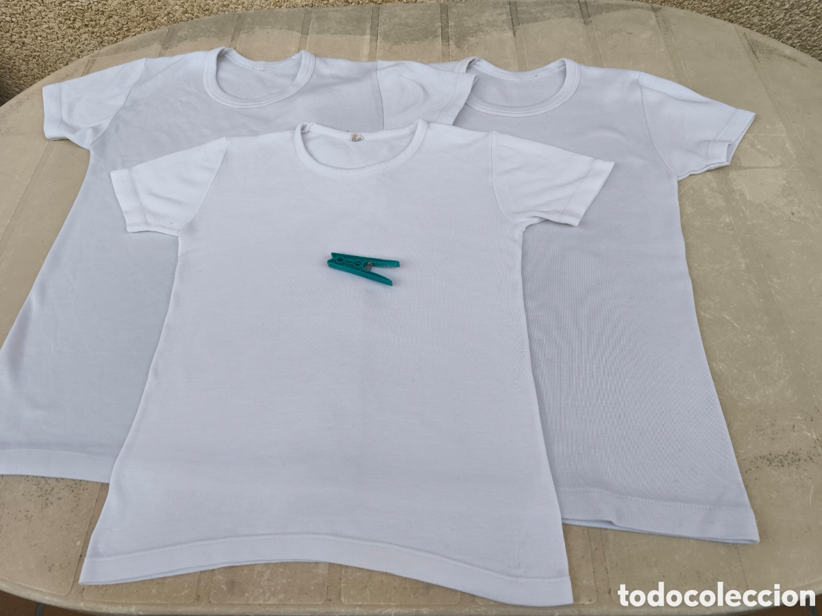 Segunda mano: 2 camisetas interior + 1 de regalo - Foto 4