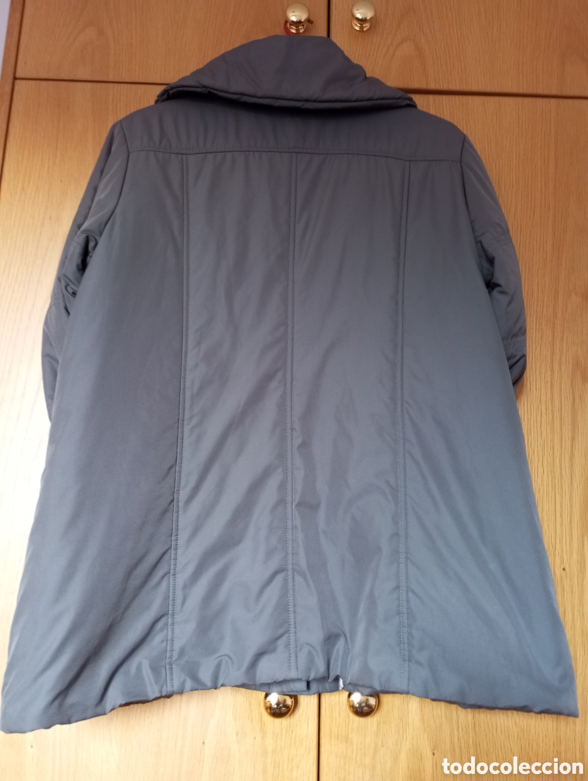 Segunda mano: Chaqueta acolchada gris mujer - Foto 5