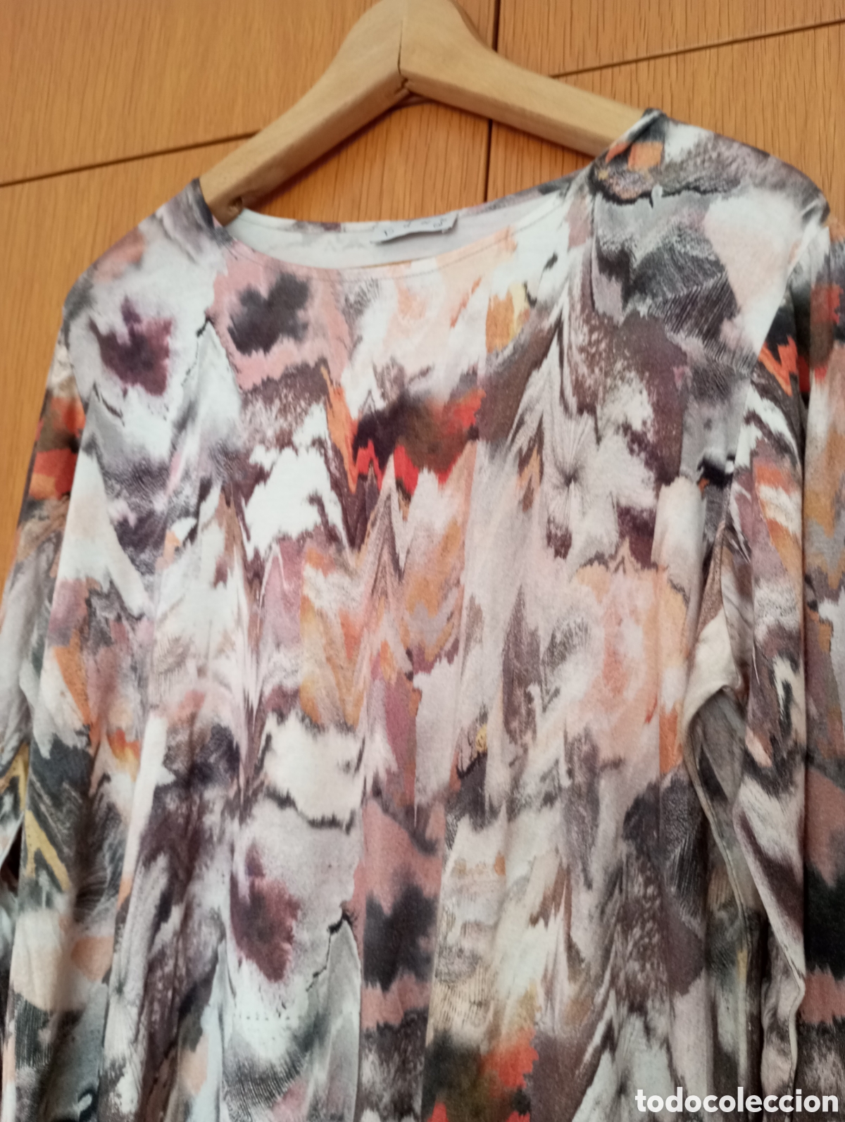 Segunda mano: Camiseta estampada manga larga - Foto 2