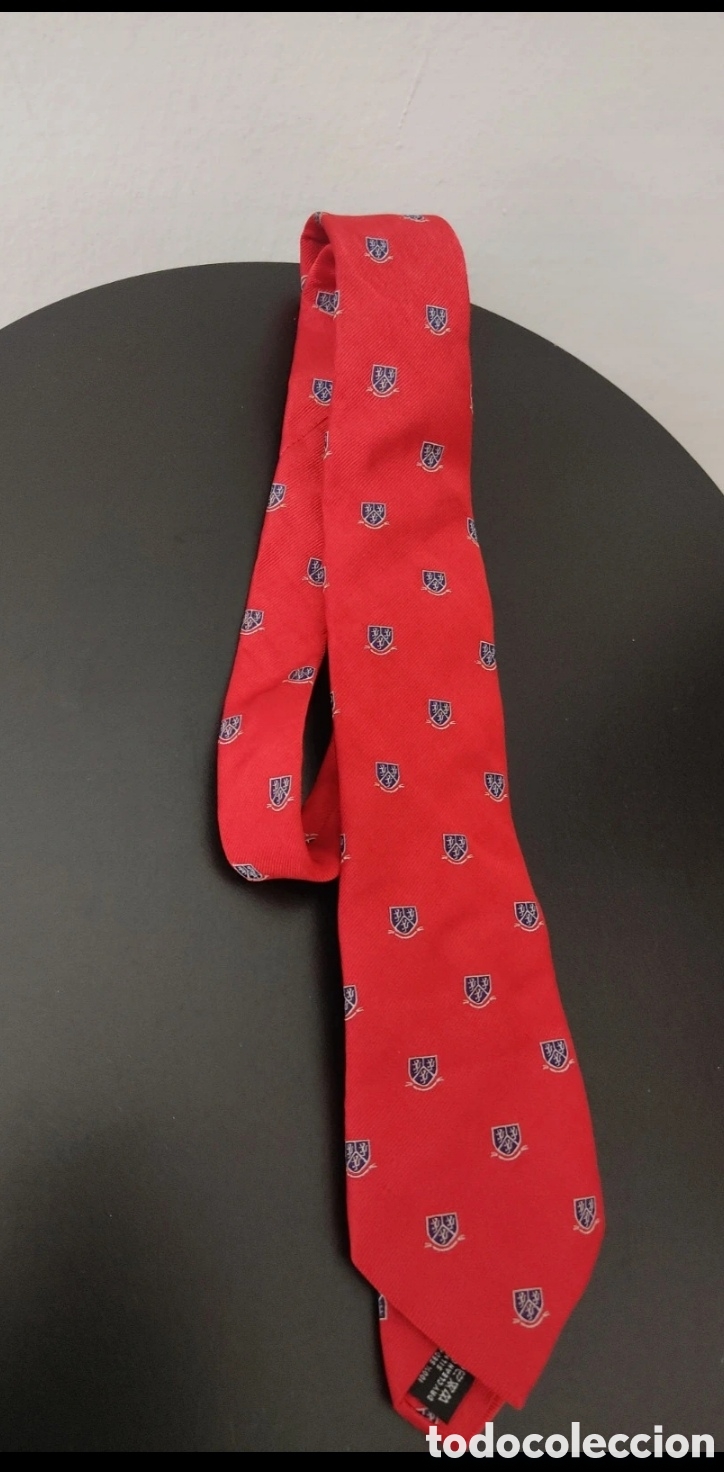 Segunda mano: Corbata para hombre marca Easy Wear 100 Seda - Foto 1